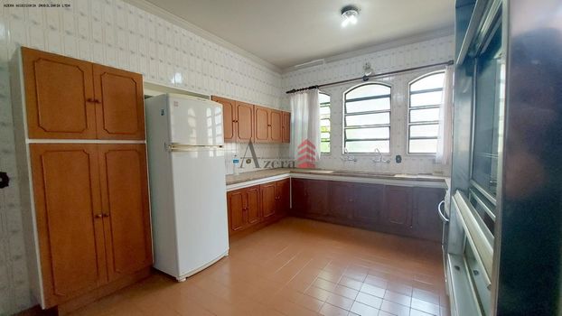 Foto 25 do(a) Casa de 8 quartos à venda em Jardim Guedala, São Paulo
