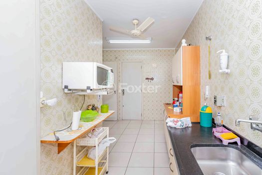 Foto 23 do(a) Apartamento de 3 quartos à venda em Menino Deus, Porto Alegre