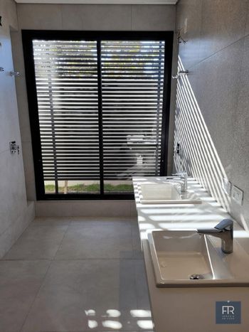 Foto 18 do(a) Casa em Condomínio de 3 quartos à venda em Lídice, Uberlândia