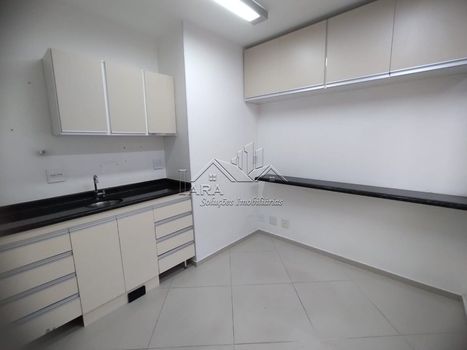 Foto 1 do(a) Sala / Conjunto Comercial false à venda em Vila Centenário, São Paulo