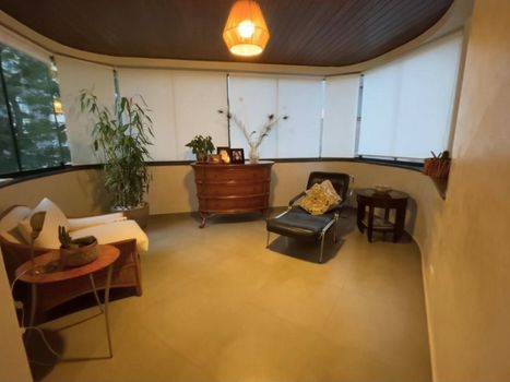 Foto 4 do(a) Flat de 3 quartos à venda em Campo Belo, São Paulo