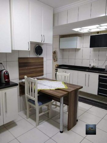 Foto 11 do(a) Casa de 2 quartos para alugar em Mauá, São Caetano do Sul