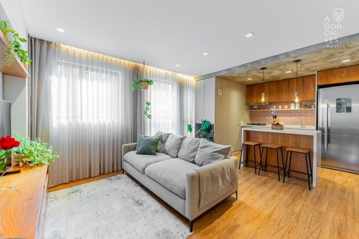 Foto 4 do(a) Apartamento de 2 quartos à venda em Santo Inácio, Curitiba