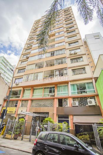 Foto 22 do(a) Apartamento de 2 quartos à venda em Centro Histórico, Porto Alegre