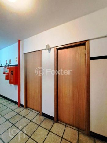 Foto 2 do(a) Apartamento de 2 quartos à venda em Centro Histórico, Porto Alegre
