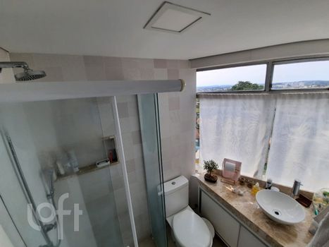 Foto 19 do(a) Apartamento de 2 quartos à venda em Vila Jardim, Porto Alegre
