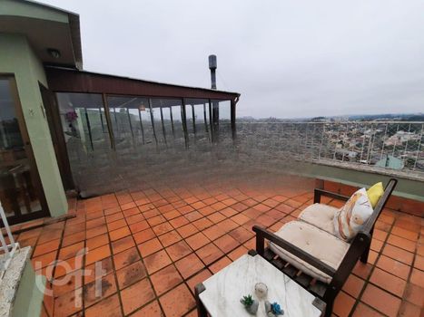 Foto 31 do(a) Apartamento de 2 quartos à venda em Vila Jardim, Porto Alegre
