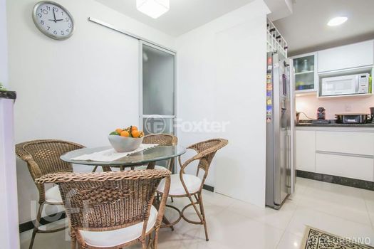Foto 4 do(a) Apartamento de 2 quartos à venda em Petrópolis, Porto Alegre