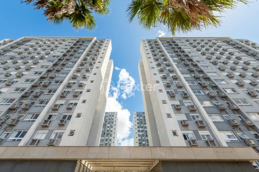 Foto 16 do(a) Apartamento de 2 quartos à venda em São Sebastião, Porto Alegre