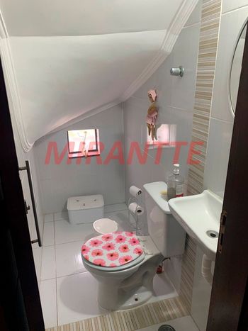 Foto 4 do(a) Casa de 3 quartos para alugar em Vila Ede, São Paulo