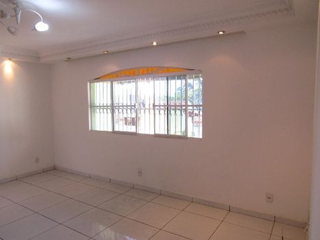 Foto 6 do(a) Casa de 4 quartos à venda em Vila Lúcia, São Paulo