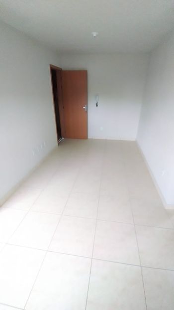 Foto 11 do(a) Apartamento de 2 quartos à venda em São Defende, Criciúma