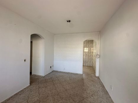 Foto 4 do(a) Casa de 3 quartos para alugar em Taguatinga Norte (Taguatinga), Brasília