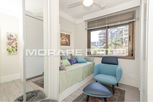 Foto 15 do(a) Apartamento de 3 quartos à venda em Três Figueiras, Porto Alegre