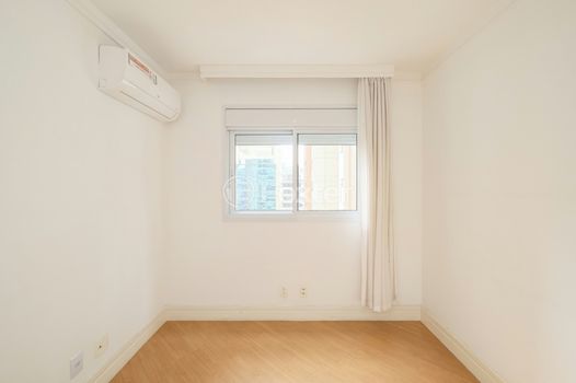 Foto 7 do(a) Apartamento de 3 quartos à venda em Vila Olímpia, São Paulo