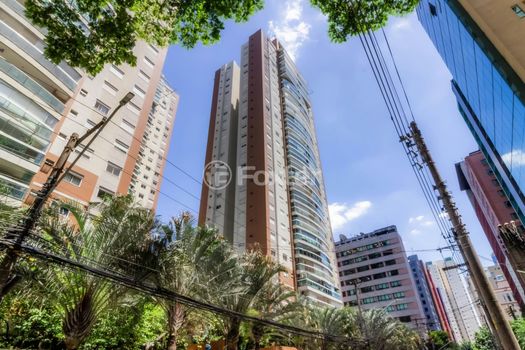 Foto 23 do(a) Apartamento de 3 quartos à venda em Vila Olímpia, São Paulo