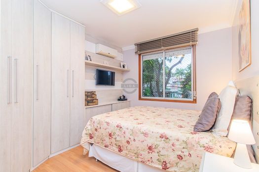 Foto 20 do(a) Apartamento de 3 quartos à venda em Petrópolis, Porto Alegre