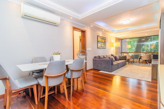 Foto 1 do(a) Apartamento de 3 quartos à venda em Petrópolis, Porto Alegre
