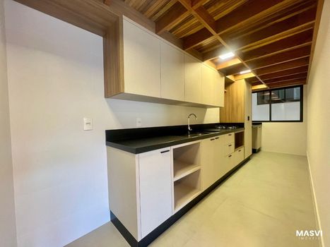 Foto 15 do(a) Apartamento de 2 quartos à venda em Monte Verde, Florianópolis