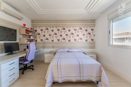 Foto 21 do(a) Casa em Condomínio de 4 quartos à venda em Uberaba, Curitiba