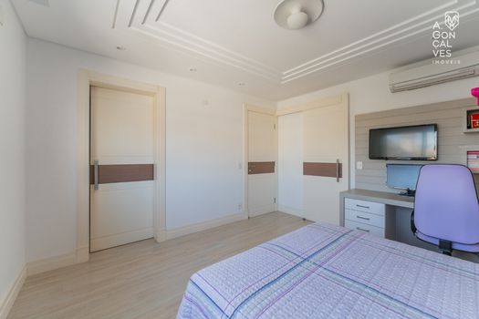 Foto 22 do(a) Casa em Condomínio de 4 quartos à venda em Uberaba, Curitiba