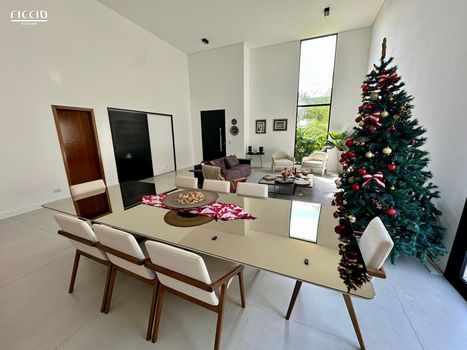 Foto 10 do(a) Casa em Condomínio de 4 quartos à venda em Condomínio Reserva do Paratehy, São José dos Campos