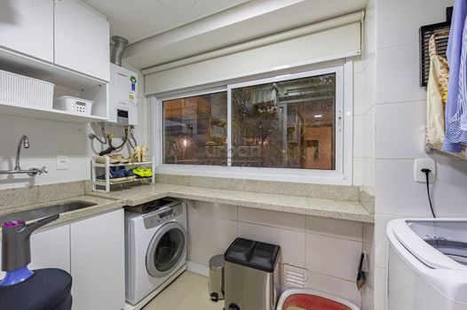 Foto 10 do(a) Apartamento de 3 quartos à venda em Vila Jardim, Porto Alegre