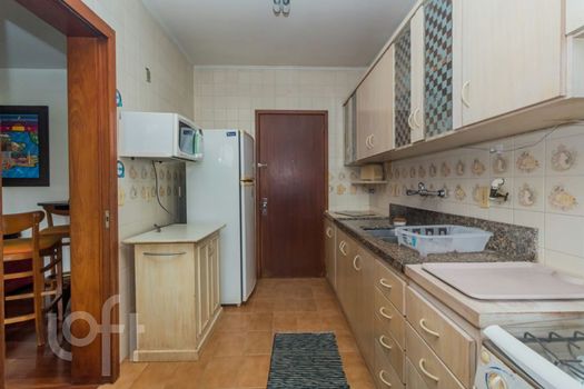 Foto 16 do(a) Apartamento de 2 quartos à venda em Mont Serrat, Porto Alegre