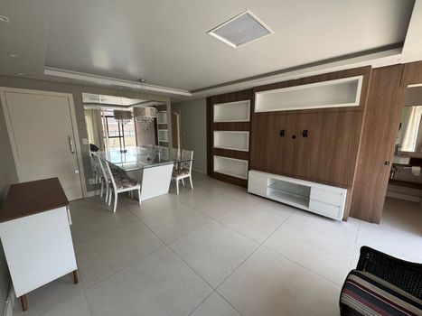 Foto 9 do(a) Apartamento de 3 quartos à venda em Centro, Florianópolis