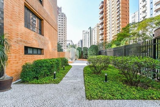 Foto 23 do(a) Apartamento de 3 quartos à venda em Vila Suzana, São Paulo