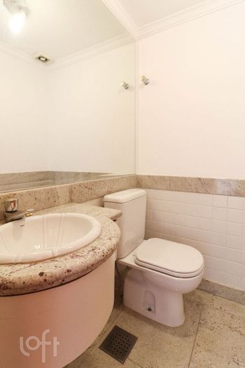 Foto 11 do(a) Apartamento de 3 quartos à venda em Petrópolis, Porto Alegre