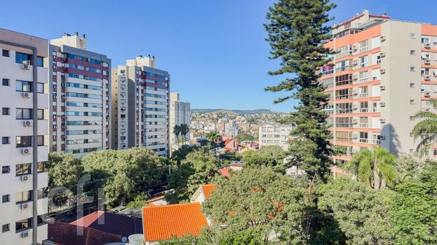 Foto 34 do(a) Apartamento de 3 quartos à venda em Petrópolis, Porto Alegre