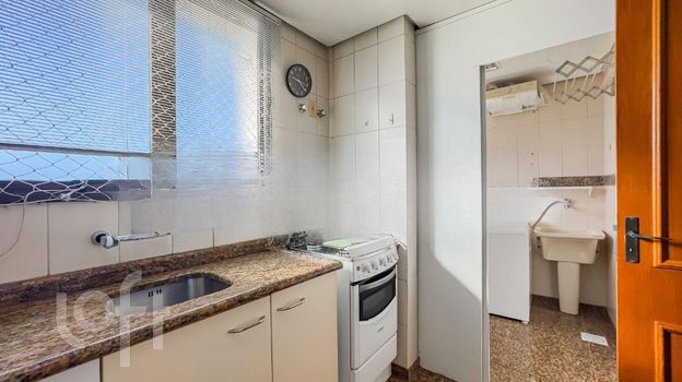 Foto 31 do(a) Apartamento de 3 quartos à venda em Petrópolis, Porto Alegre