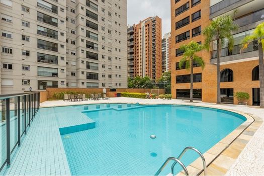 Foto 37 do(a) Apartamento de 4 quartos à venda em Vila Suzana, São Paulo