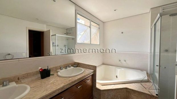 Foto 5 do(a) Apartamento de 3 quartos à venda em Vila Suzana, São Paulo