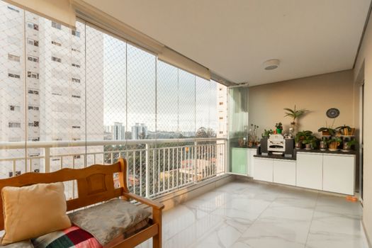 Foto 8 do(a) Apartamento de 3 quartos à venda em Jardim Vazani, São Paulo
