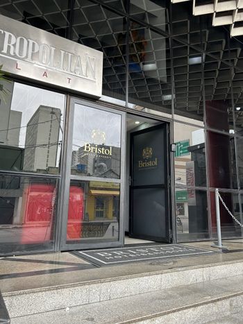 Foto 4 do(a) Flat de 1 quartos à venda em Centro, Curitiba