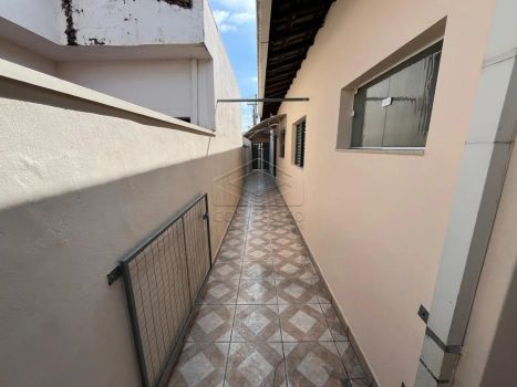 Foto 10 do(a) Casa de 3 quartos à venda em Jardim Ubirama, Lençóis Paulista