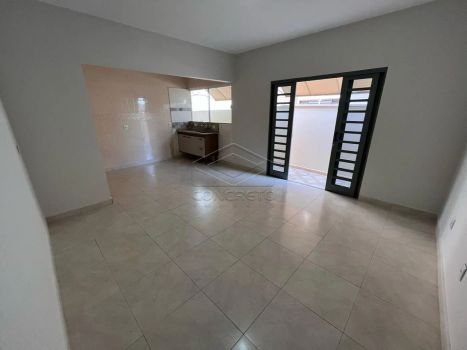 Foto 4 do(a) Casa de 3 quartos à venda em Jardim Ubirama, Lençóis Paulista