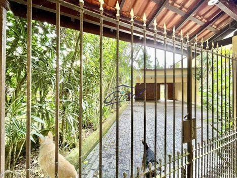 Foto 6 do(a) Casa em Condomínio de 4 quartos à venda em Chácara de La Rocca, Carapicuíba