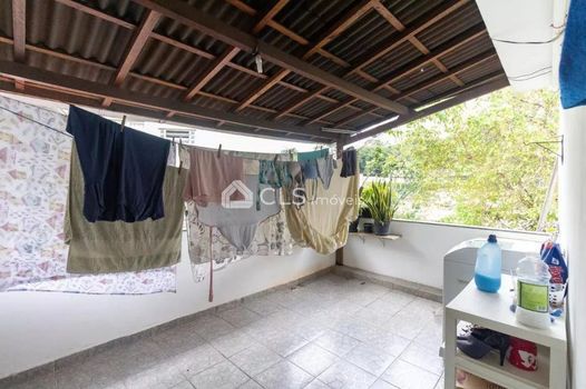 Foto 3 do(a) Casa de 2 quartos à venda em Vila Natália, São Paulo