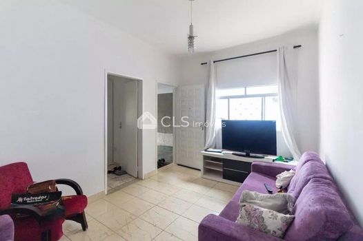 Foto 1 do(a) Casa de 2 quartos à venda em Vila Natália, São Paulo