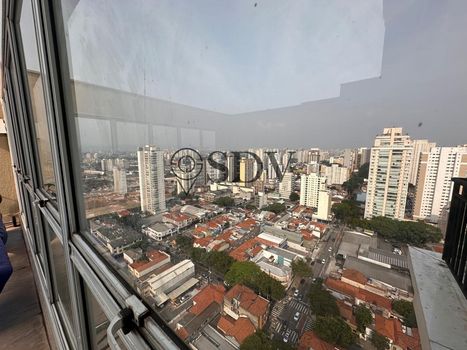 Foto 5 do(a) Cobertura de 4 quartos à venda em Vila Romana, São Paulo
