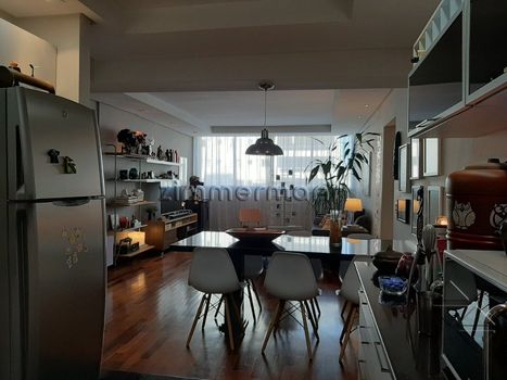 Foto 3 do(a) Apartamento de 2 quartos à venda em Indianópolis, São Paulo