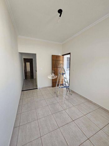 Foto 5 do(a) Casa de 3 quartos à venda em San Fernando, Londrina