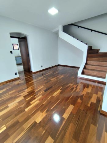 Foto 2 do(a) Casa de 4 quartos à venda em Jardim América, Bauru