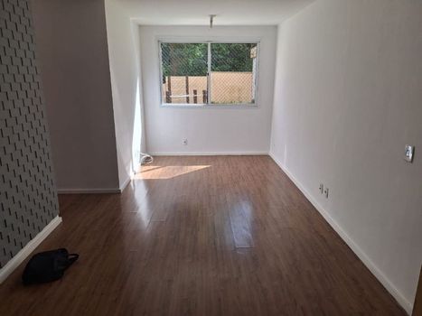 Foto 15 do(a) Flat de 3 quartos à venda em Jardim Carvalho, Porto Alegre