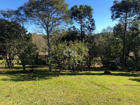 Foto 1 do(a) Fazenda / Sítio / Chácara de 1 quartos à venda em Krahe, Viamão