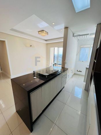 Foto 3 do(a) Apartamento de 2 quartos à venda em Jardim Tupanci, Barueri