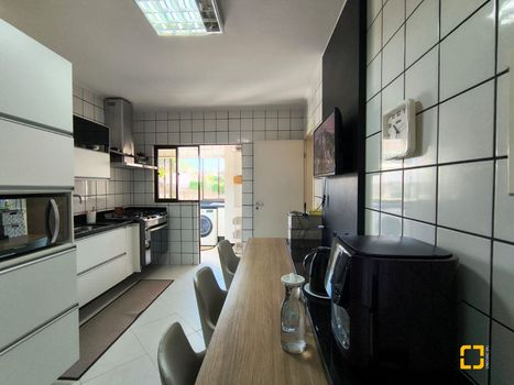 Foto 35 do(a) Apartamento de 3 quartos à venda em Capoeiras, Florianópolis